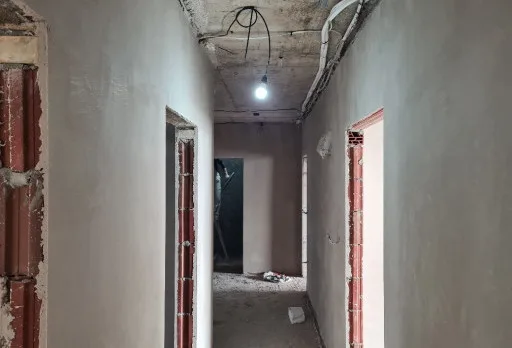 Модерна вила с плосък покрив в Балчик