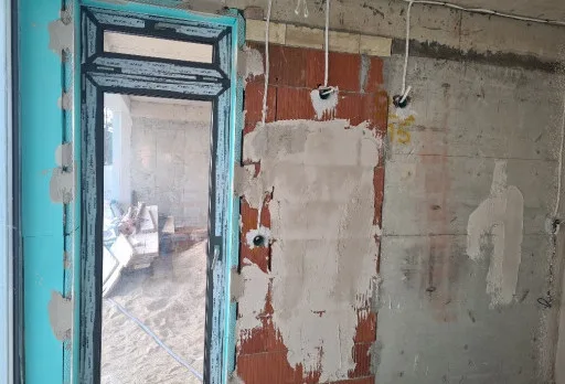 Модерна вила с плосък покрив в Балчик