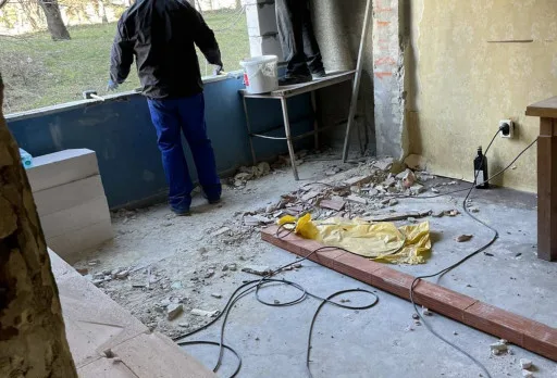 Bau- und Reparaturarbeiten in einer Wohnung in Varna