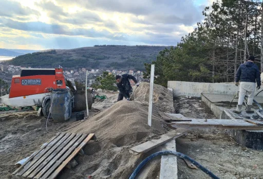 Модерна вила с плосък покрив в Балчик