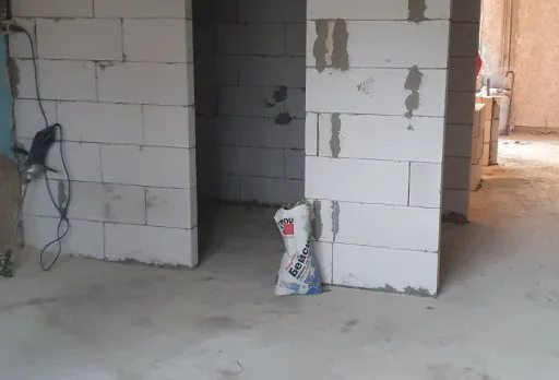 Bau- und Reparaturarbeiten in einer Wohnung in Varna