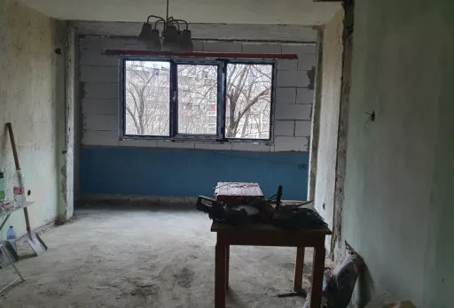 Bau- und Reparaturarbeiten in einer Wohnung in Varna