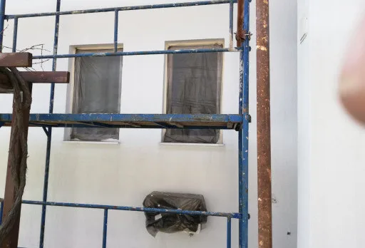 Verputz und Anstrich der Fassade einer Villa in Balchik