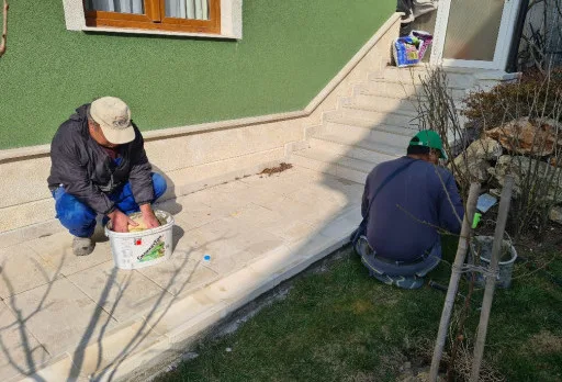 Строително-ремонтни работи по изработка и полагане на бетонни улеи до Балчик