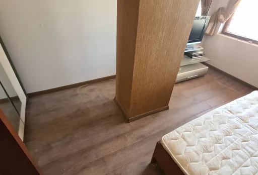 Verlegung von Laminatfußböden in Golden Sands