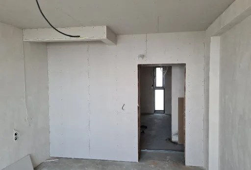 Модерна вила с плосък покрив в Балчик