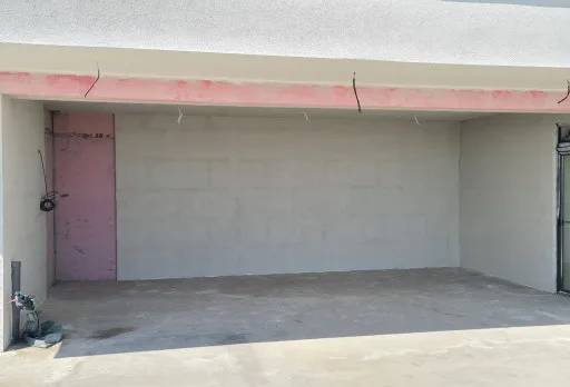 Модерна вила с плосък покрив в Балчик