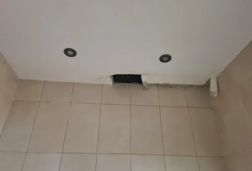 Bau- und Reparaturarbeiten an einem Haus in der Nähe von Albena