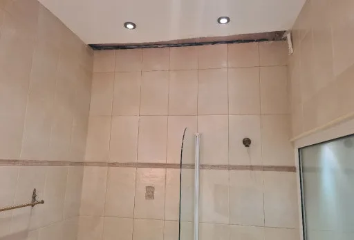 Bau- und Reparaturarbeiten an einem Haus in der Nähe von Albena