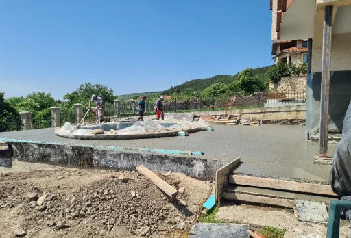 Строително-ремонтни работи на къща до Албена