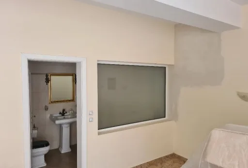 Bau- und Reparaturarbeiten an einem Haus in der Nähe von Albena