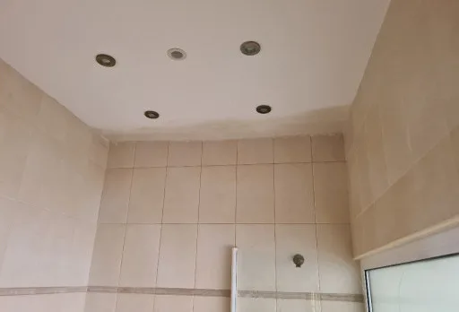 Bau- und Reparaturarbeiten an einem Haus in der Nähe von Albena