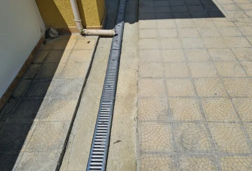 Bau- und Reparaturarbeiten an einem Haus in der Nähe von Albena