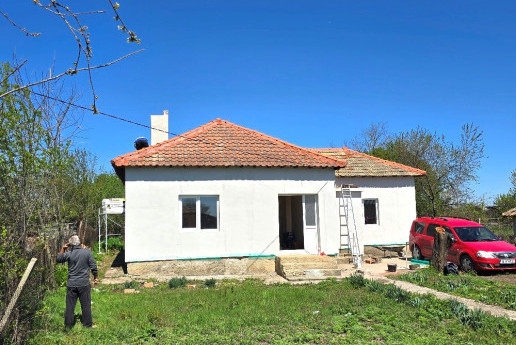 Building and repair works of a house in Balchik, Dropla village