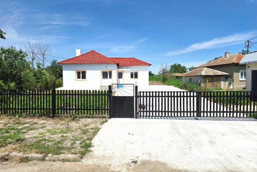 Строителство и ремонт на къща в Балчик, село Дропла