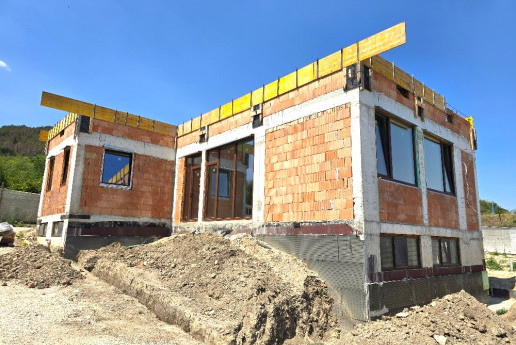 Building a house in Balchik, Rogachevo