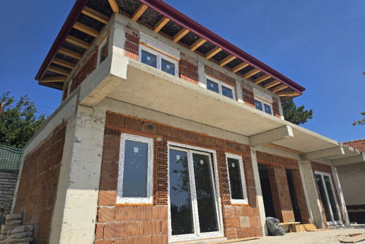 Building a house in Balchik