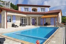 Строителство на басейн в Балчик