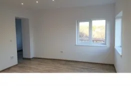 Bau- und Reparaturarbeiten an einem Haus in der Nähe von Durankulak