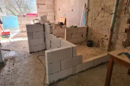 Bau- und Reparaturarbeiten in einer Wohnung in Varna