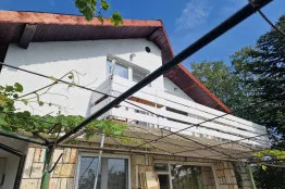 Bau- und Reparaturarbeiten an einem Haus in der Nähe von Balchik