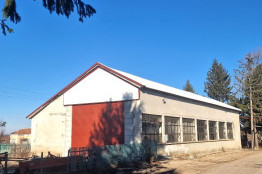 Строителство и ремонт на работилница за селскостопански машини в Добрич