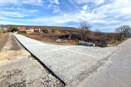 Building a road in Balchik, Rogachevo