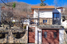 Building and landscaping works of a house in Balchik