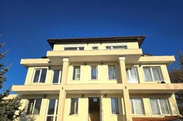 Bau- und Reparaturarbeiten an einem Haus in Varna